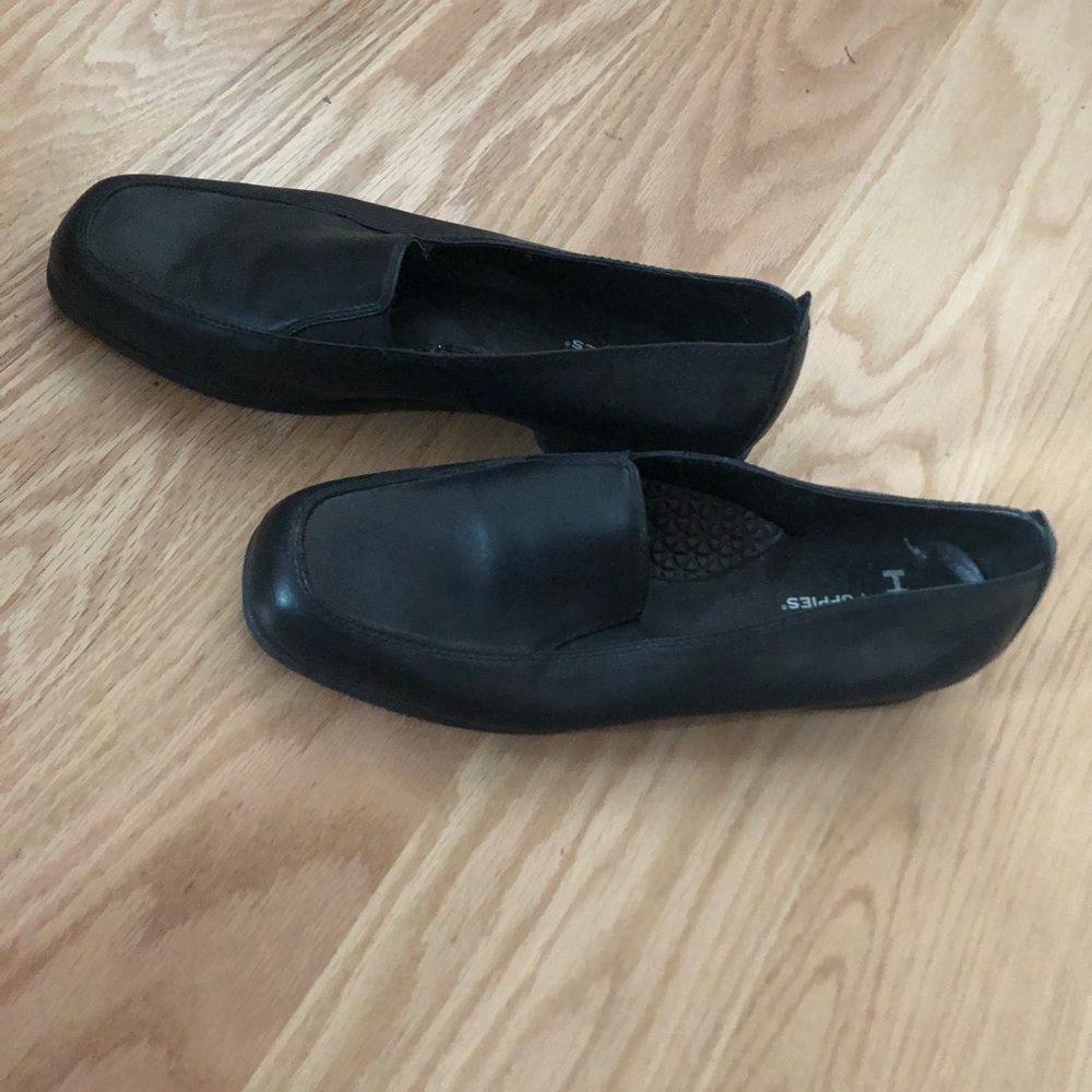 Women’s Dress Shoes - Picture 4 of 7